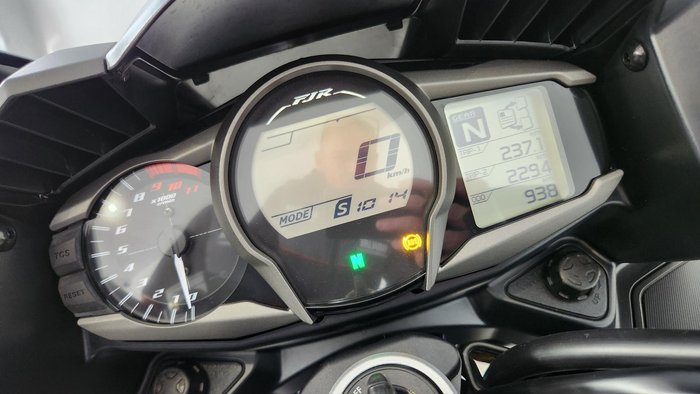 2025 Yamaha FJR1300AE FJR Blue