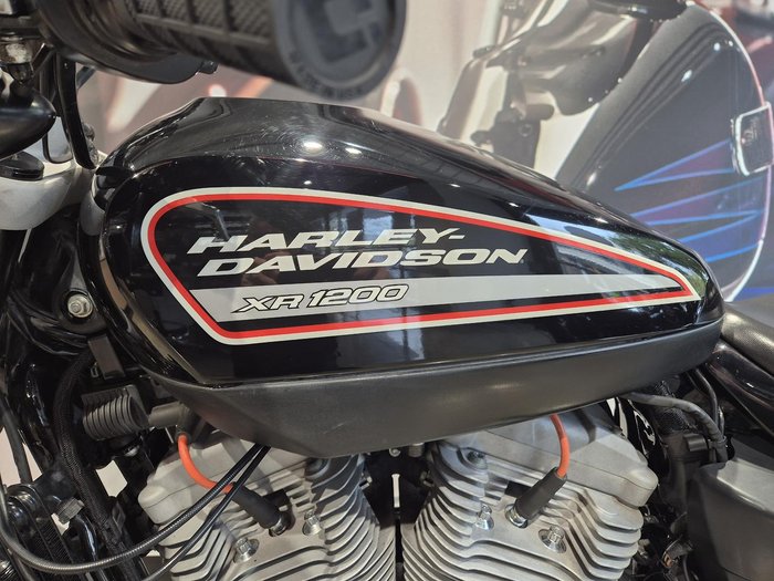 2009 Harley-Davidson XR1200 Sportster Black