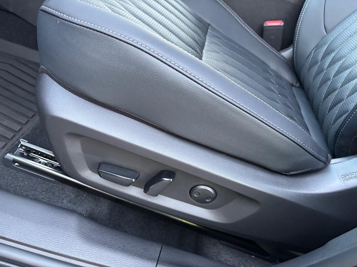 2025 Mitsubishi Outlander Exceed
