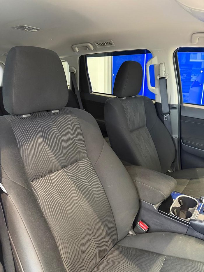 2024 Mitsubishi Pajero Sport GLX