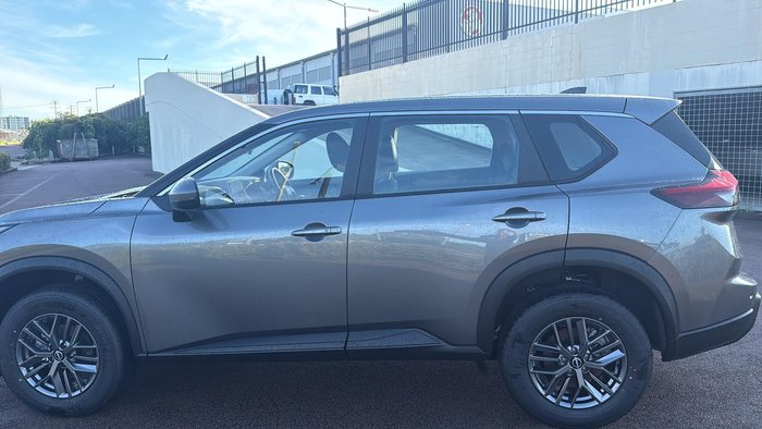 2026 Nissan X-TRAIL ST