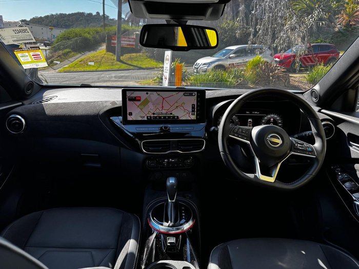 2025 Nissan JUKE Ti F16 MY25 Ceramic Grey 2-tone with Black roof