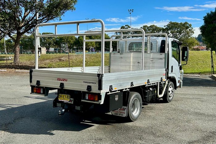 2023 Isuzu N Series NPR 45/55-155 Tradepack