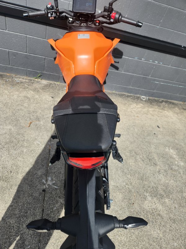 2025 Ktm 390 DUKE ORANGE