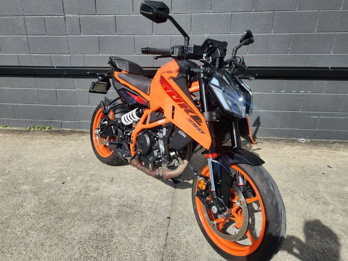 2025 Ktm 390 DUKE ORANGE