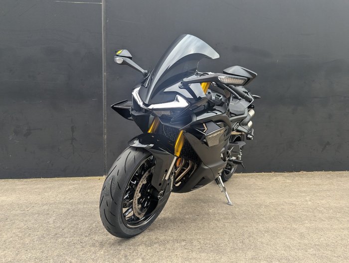 2026 CFMOTO 2026 CF MOTO 750CC 750SR-S NEBULA BLACK