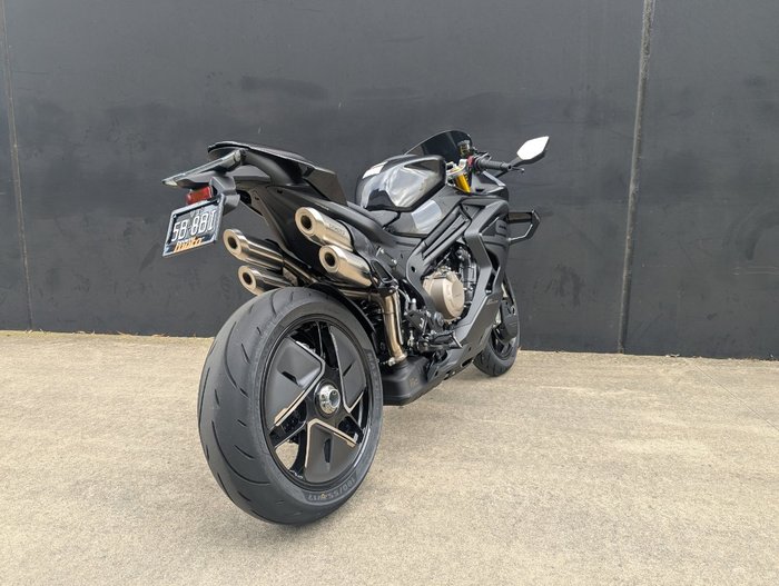 2026 CFMOTO 2026 CF MOTO 750CC 750SR-S NEBULA BLACK