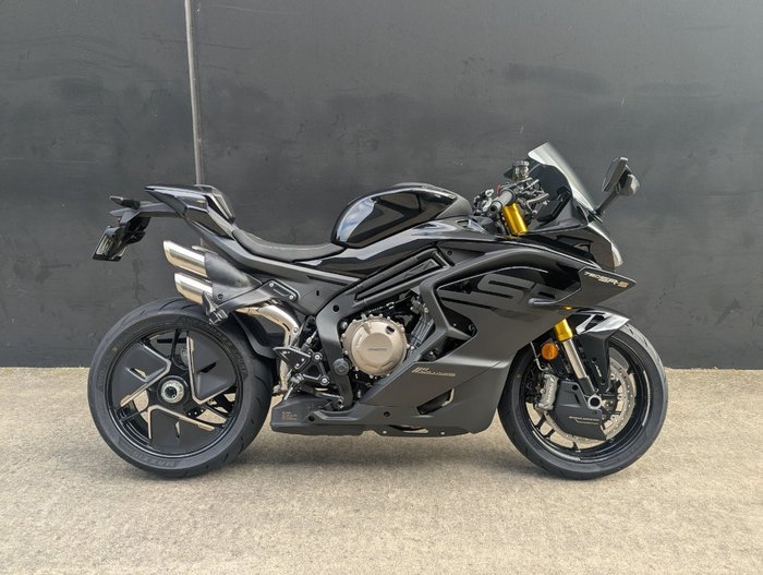 2026 CFMOTO 2026 CF MOTO 750CC 750SR-S NEBULA BLACK