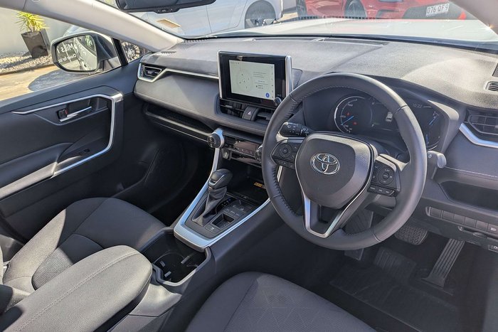 2024 Toyota RAV4 GXL