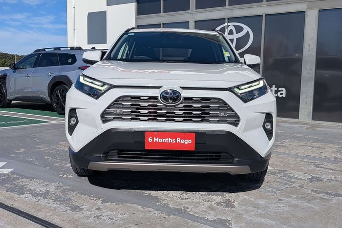 2024 Toyota RAV4 GXL