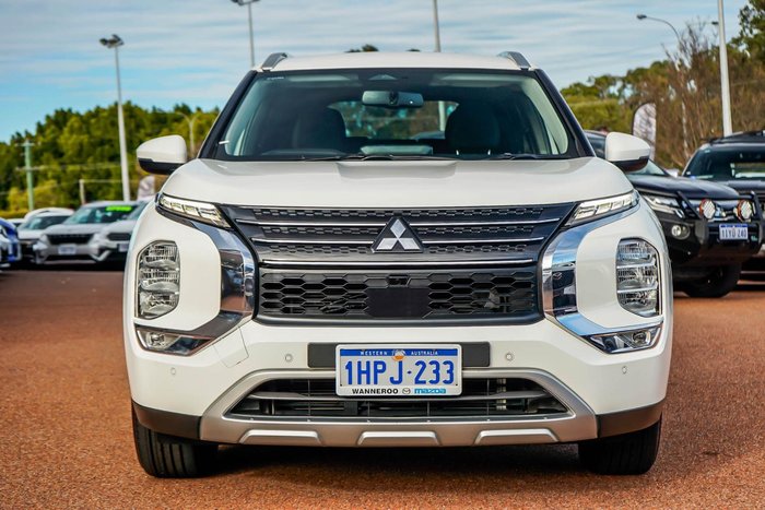 2021 Mitsubishi Outlander LS