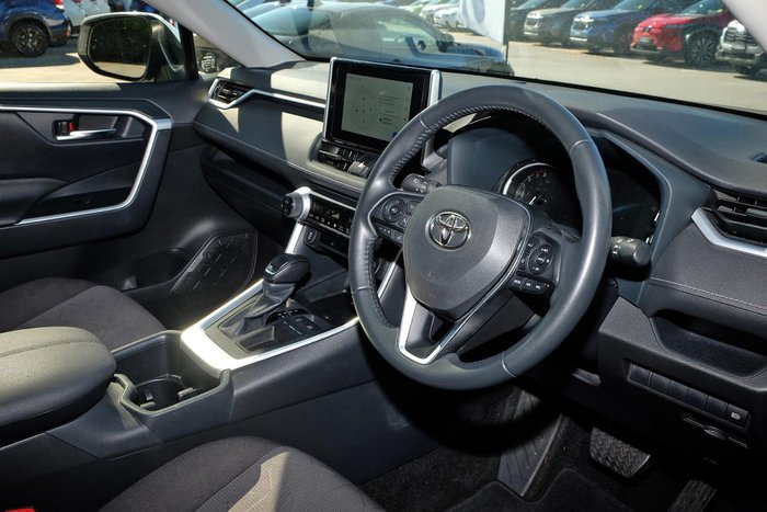 2024 Toyota RAV4 GXL