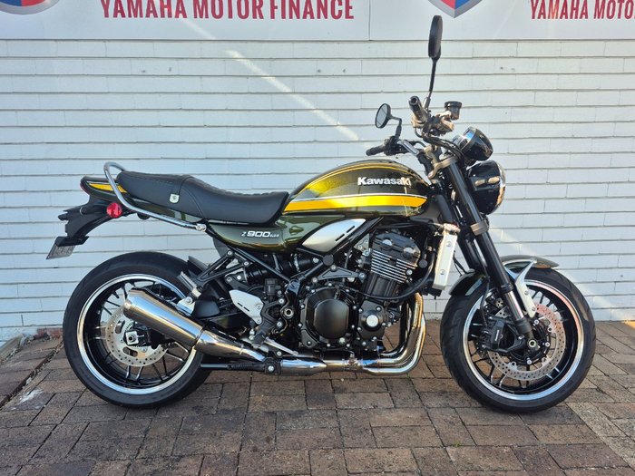 2021 Kawasaki Z900RS (ZR900C) GREEN