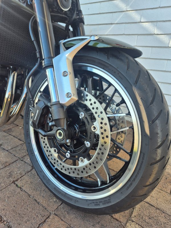 2021 Kawasaki Z900RS (ZR900C) GREEN