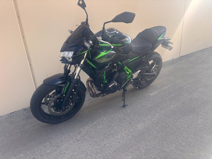2025 Kawasaki Z650L (LAMS) BLACK