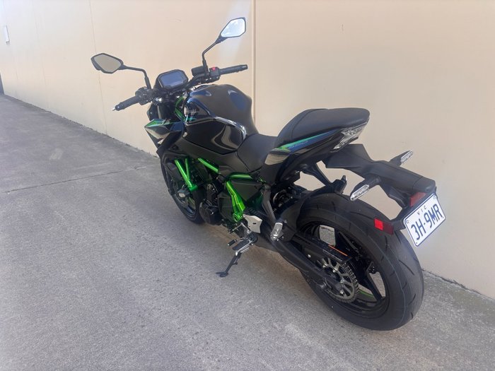 2025 Kawasaki Z650L (LAMS) BLACK
