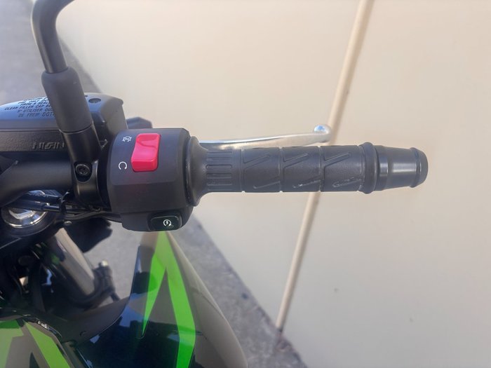 2025 Kawasaki Z650L (LAMS) BLACK