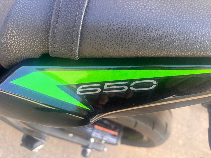 2025 Kawasaki Z650L (LAMS) BLACK