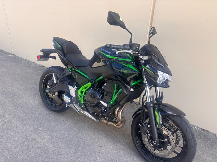 2025 Kawasaki Z650L (LAMS) BLACK
