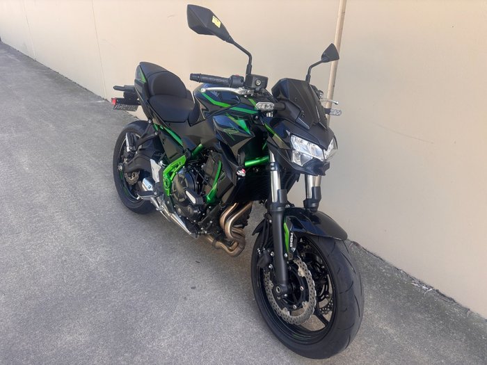 2025 Kawasaki Z650L (LAMS) BLACK