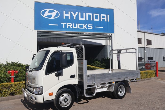 2022 HINO DUTRO 616