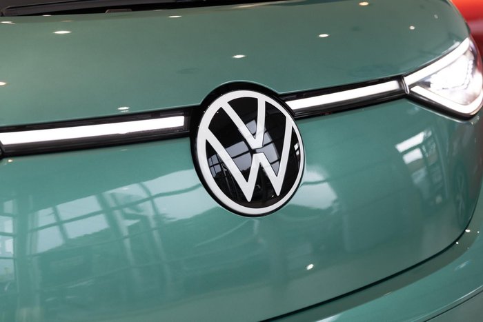 2025 Volkswagen ID. Buzz Pro BEV560