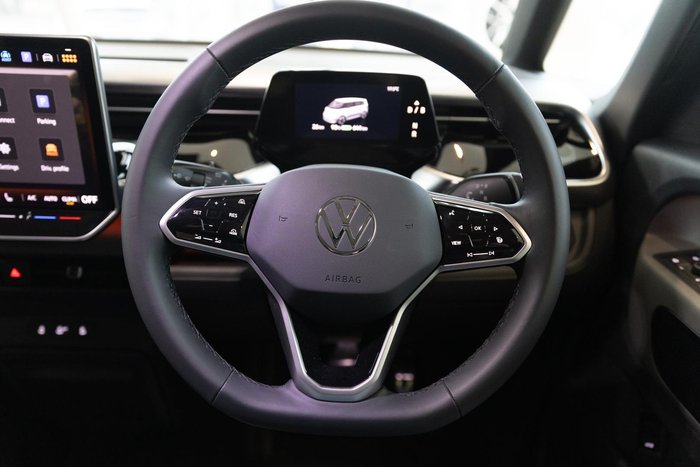 2025 Volkswagen ID. Buzz Pro BEV560