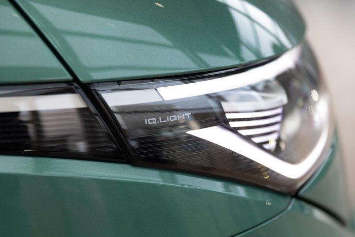 2025 Volkswagen ID. Buzz Pro BEV560