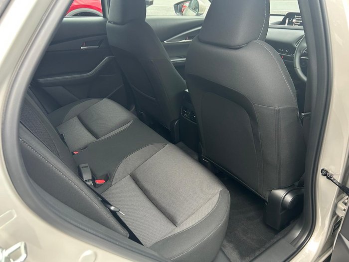2026 Mazda CX-30 G20 Evolve
