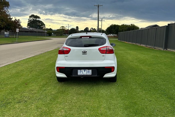 2016 Kia Rio Si