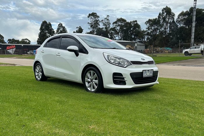 2016 Kia Rio Si