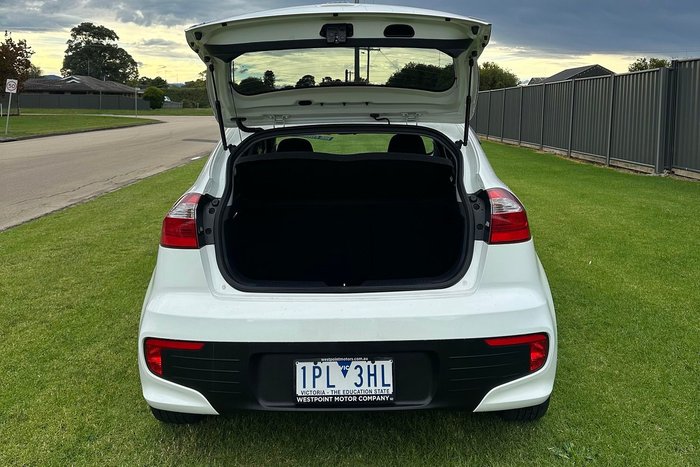2016 Kia Rio Si