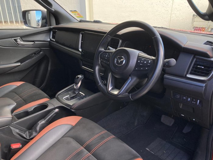 2025 Mazda BT-50 SP