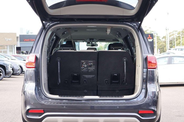 2018 Kia Carnival Platinum