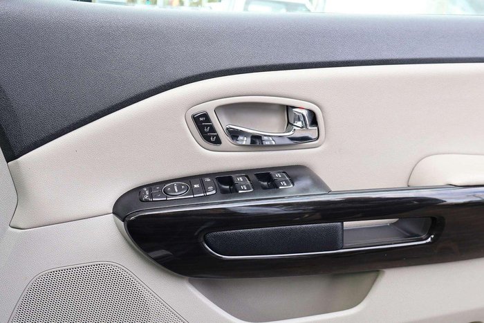 2018 Kia Carnival Platinum
