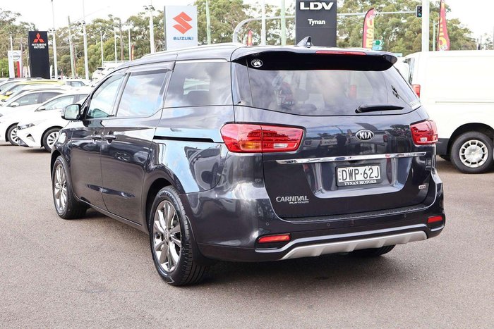 2018 Kia Carnival Platinum