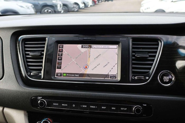 2018 Kia Carnival Platinum