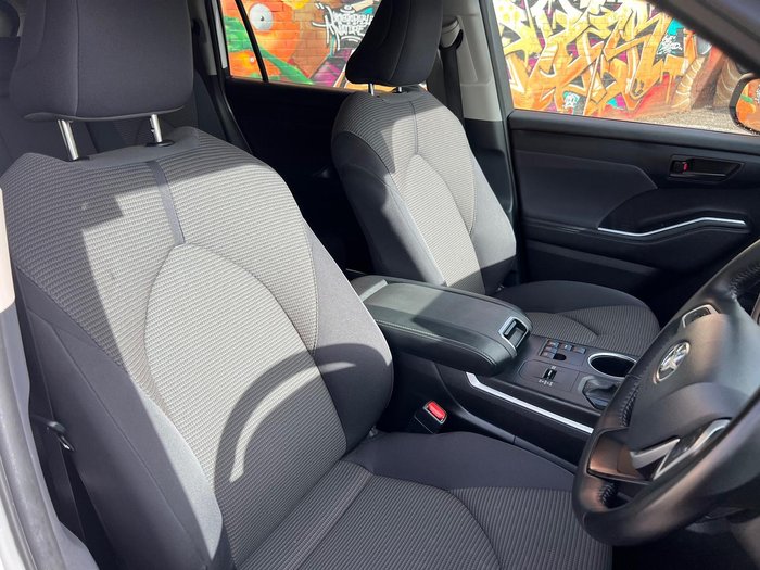 2024 Toyota Kluger GX