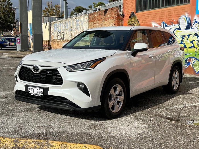 2024 Toyota Kluger GX