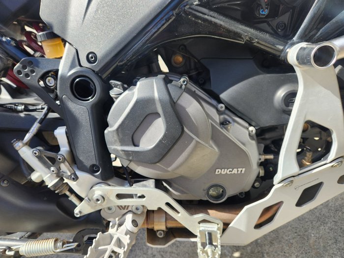 2022 DUCATI DESERTX WHITE