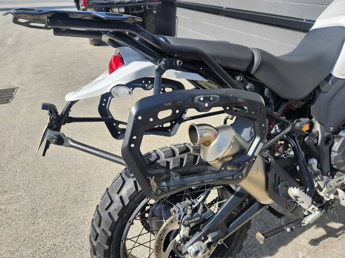 2022 DUCATI DESERTX WHITE