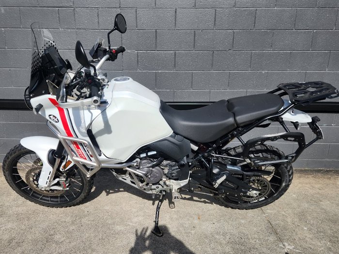 2022 DUCATI DESERTX WHITE