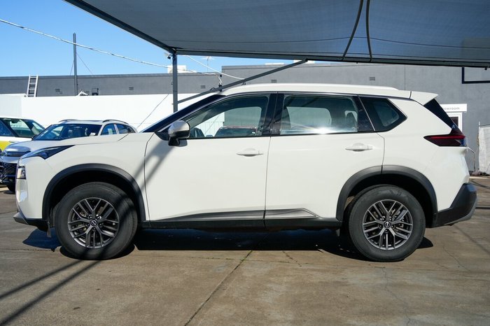 2024 Nissan X-TRAIL ST