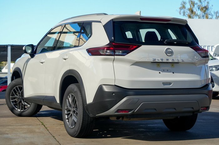 2024 Nissan X-TRAIL ST