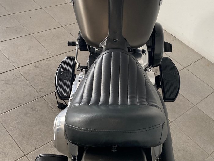 2021 Harley-Davidson Slim 107 (FLSL) Softail Grey