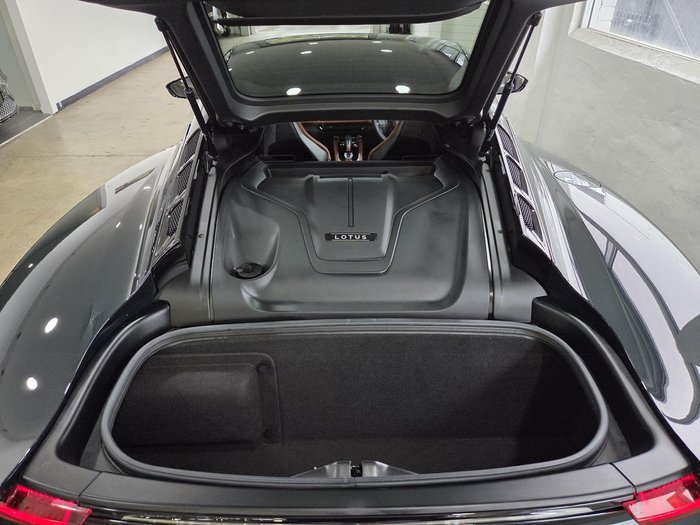 2024 Lotus Emira 2.0T DCT First Edition