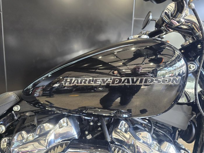 Harley-Davidson Breakout 114 (FXBRS) Softail