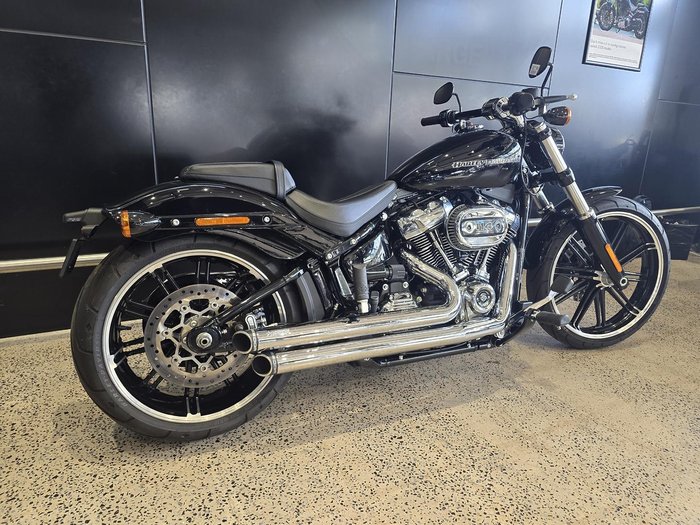 Harley-Davidson Breakout 114 (FXBRS) Softail
