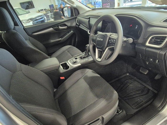 2025 Isuzu MU-X LS-M