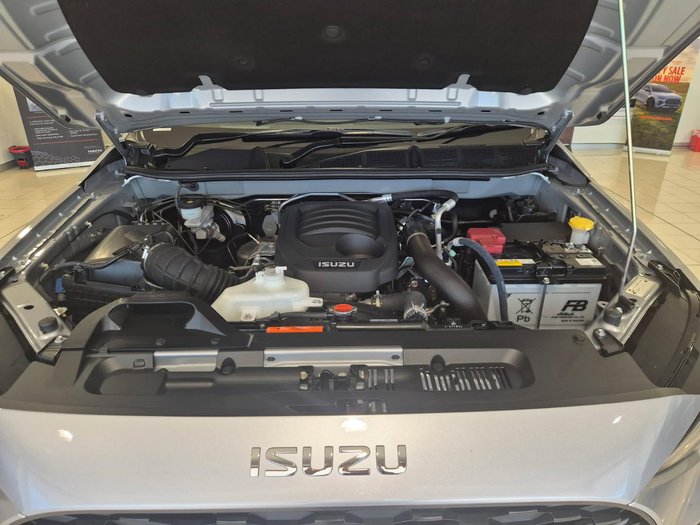 2025 Isuzu MU-X LS-M